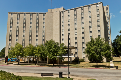 Kays Hall - Spring Break