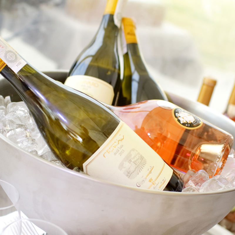 Beat the Heat: Cool Wines for Hot Days