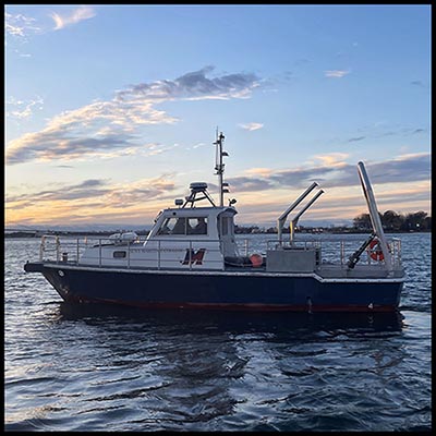 Privateers Fan Boat Aboard the Sea Lab 41 to USMMA King's Point
