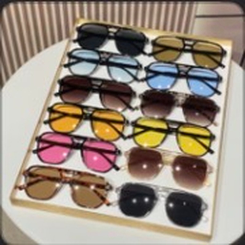 Spotted Frame Sunglasses