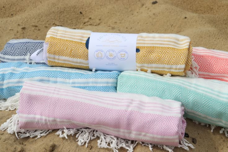 Classic Tidal Towel