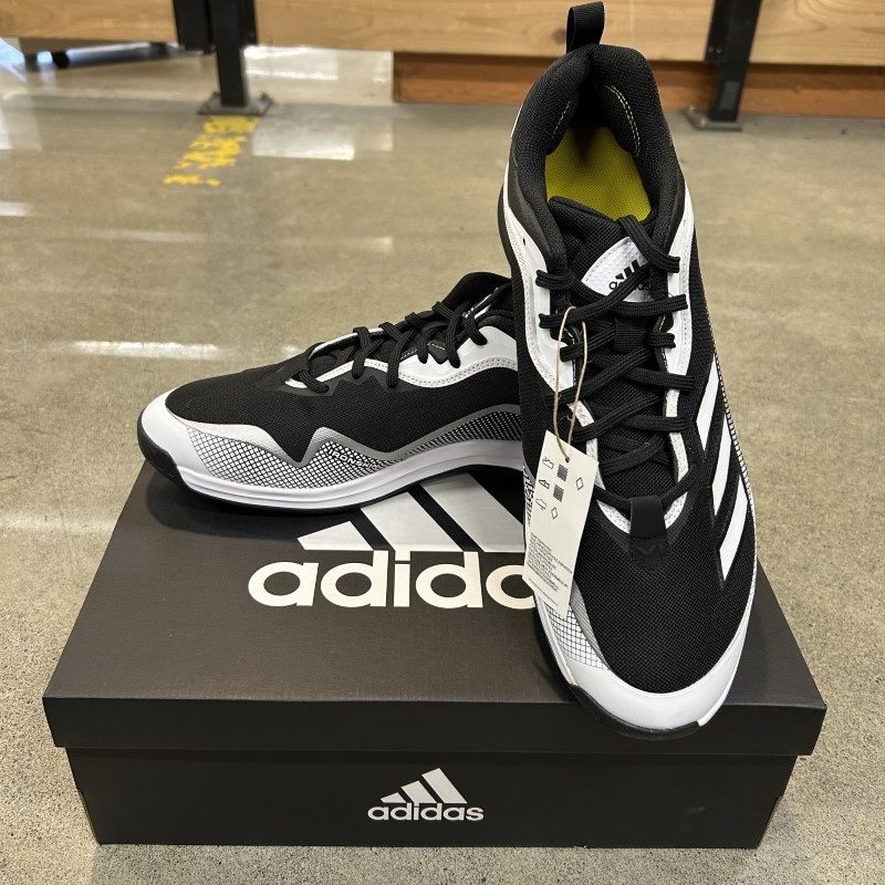addidas baseball shoes