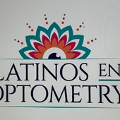 Latinos en Optometria