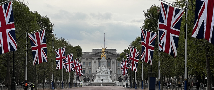 Deposit for May class to London & Edinburgh (Credit or Debit Card)