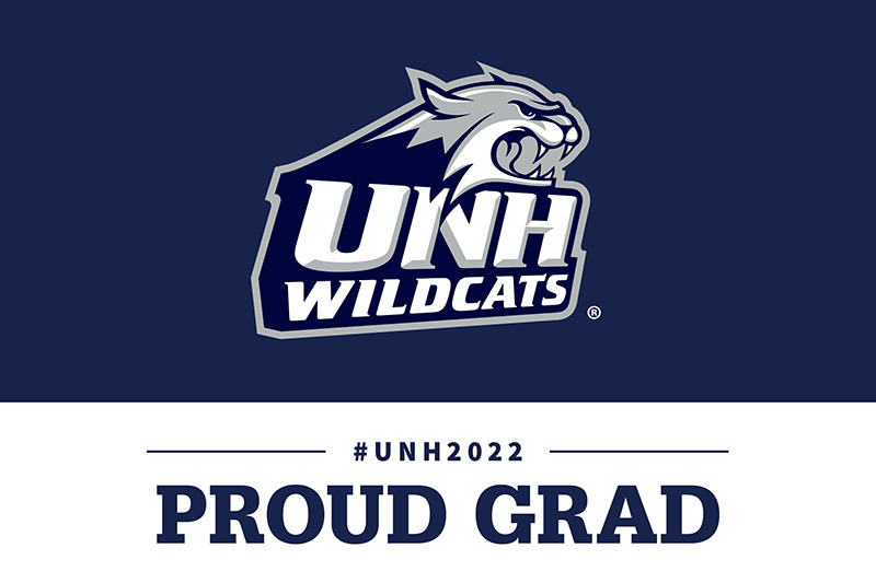2022 UNH Wildcats Proud Grad Lawn Sign