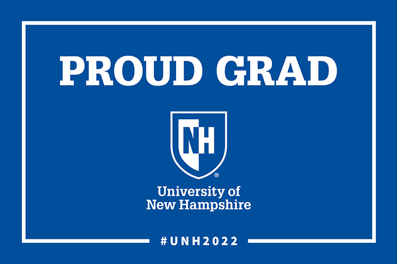 2022 UNH Proud Grad w/shield Lawn Sign