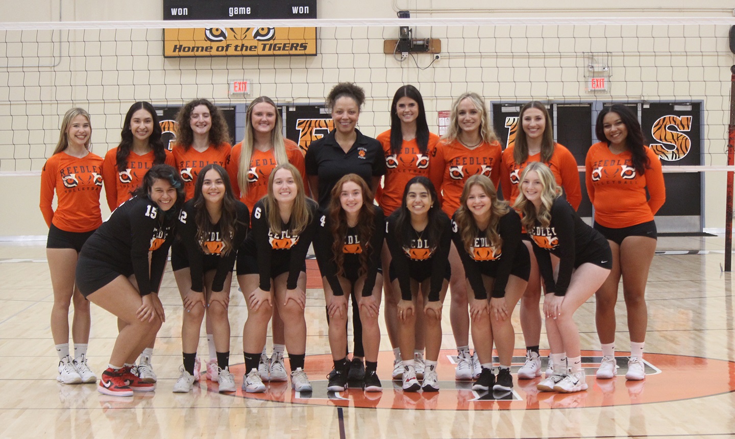 Reedley College Women's Volleyball team photo 